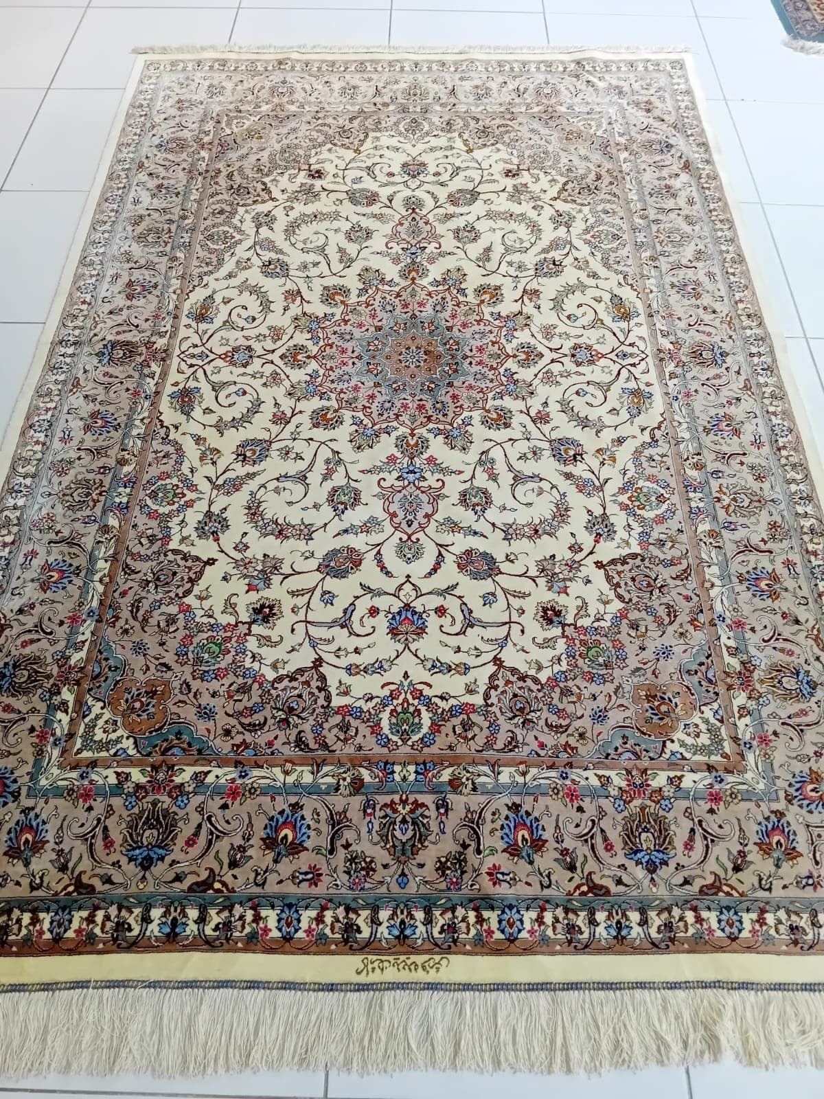 Iranian Handmade Kashan Silk Carpet view 10