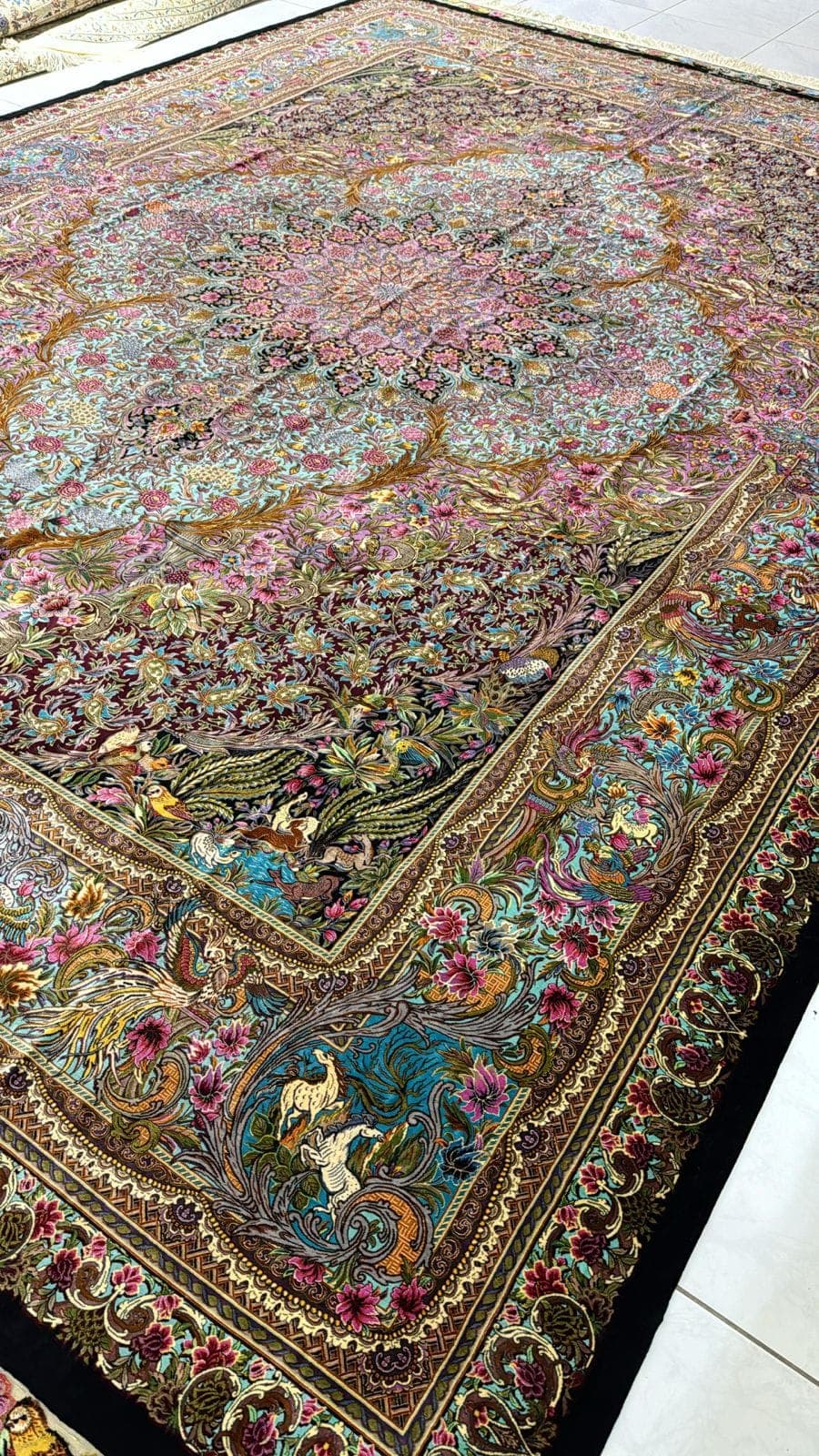 Luxury Pure Silk Iranian Handmade Carpet – 3.00m x 4.00m, Persian Elegance in Sharjah view 4