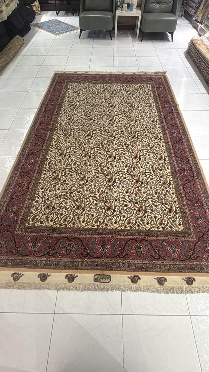 Handmade Iranian Tabriz Wool & Silk Carpet – 2.00m x 3.00m | Premium Persian Craftsmanship in UAE view 2