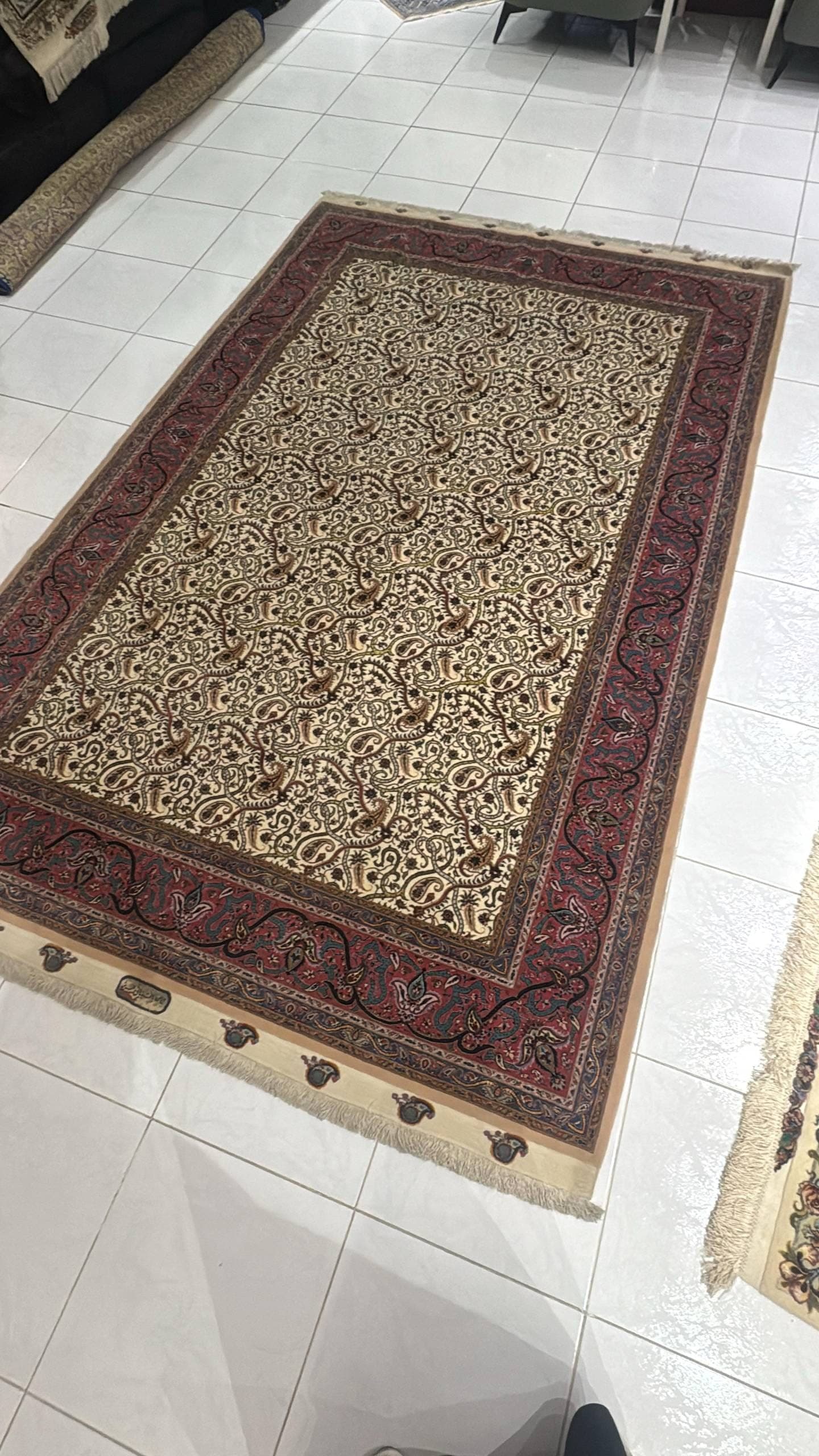Handmade Iranian Tabriz Wool & Silk Carpet – 2.00m x 3.00m | Premium Persian Craftsmanship in UAE view 3