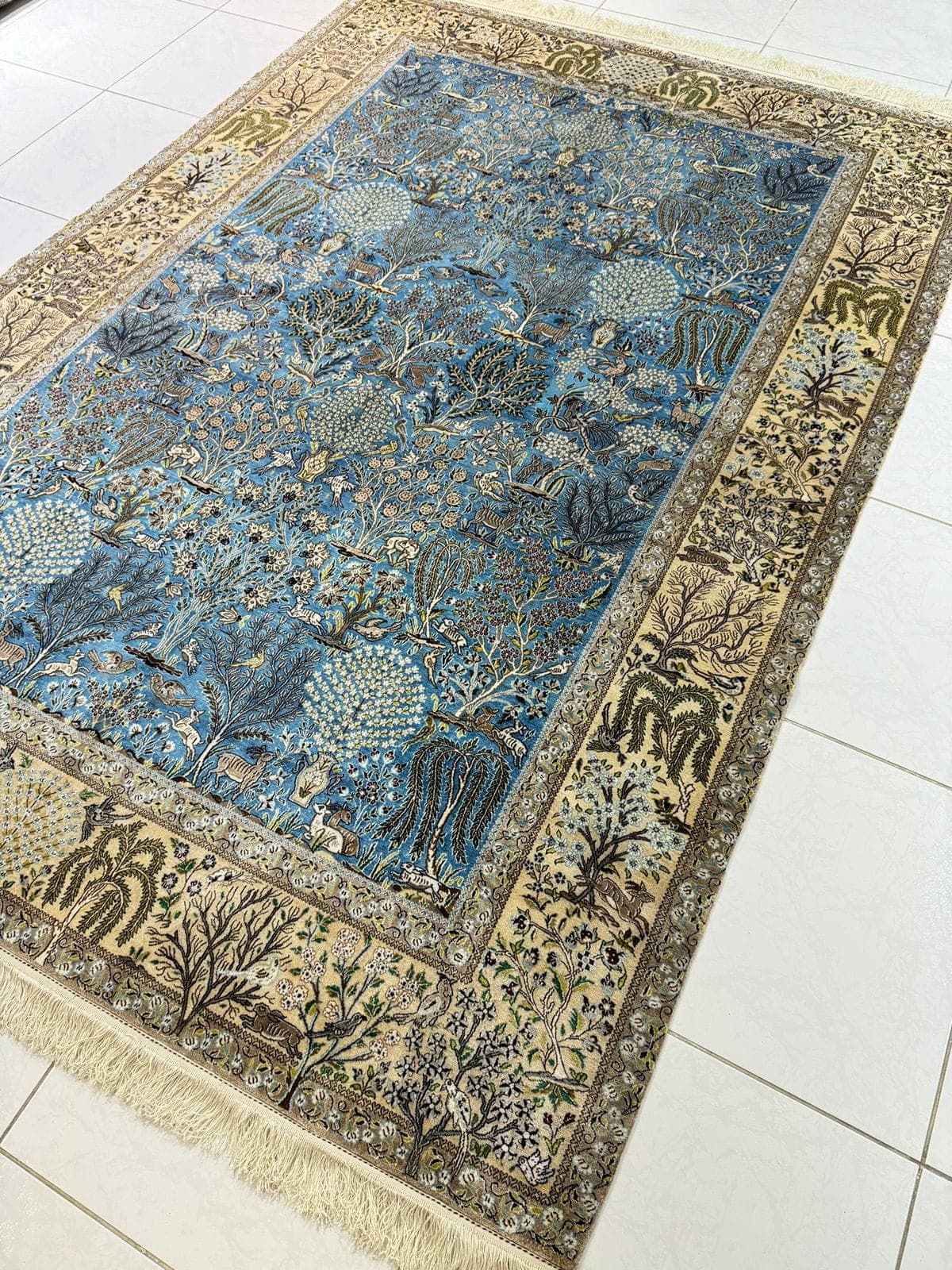 Nain Pahlavi Safaa Persian Carpet (2.40m x 1.67m) view 8