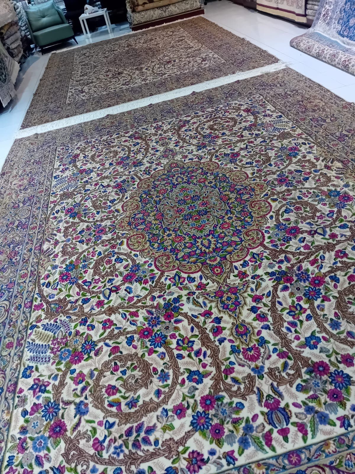 KAHRMAN Carpet: High quality handmade, antique, silk and wool Iranian carpet view 5