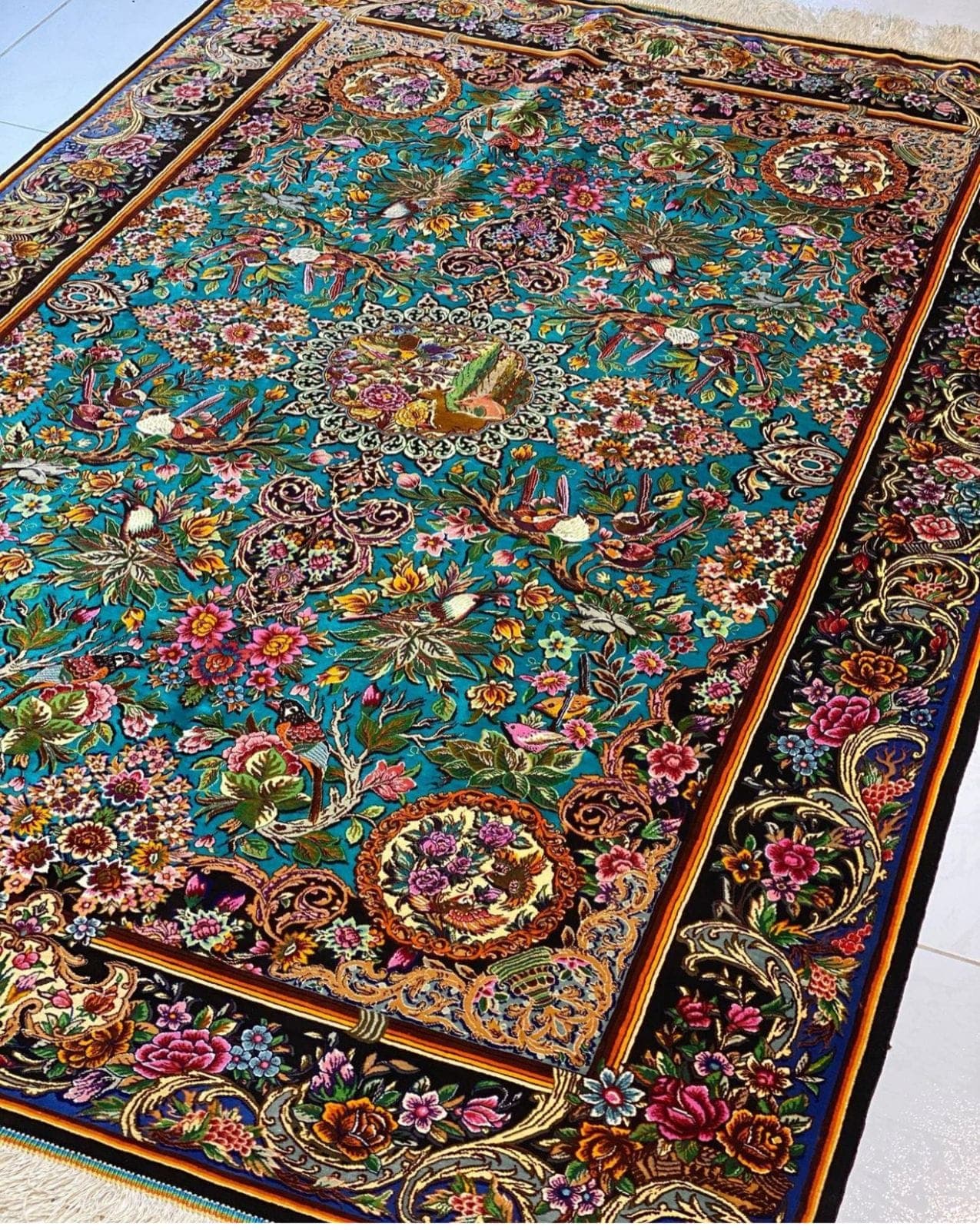 High-Quality Handmade Iranian Qum Carpet – 2.00m x 1.35m, Timeless Persian Elegance view 5